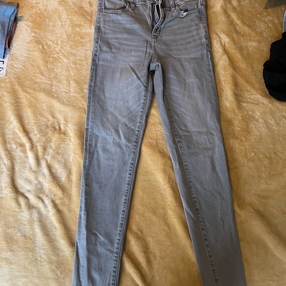 American Eagle Outfitters Gray Ankle Cropped Jeans